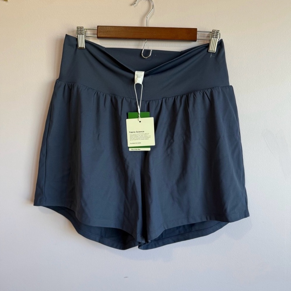 NWT HALARA SoftlyZero Airy Super High Waisted Cool Touch 2-in-1 Yoga Shorts XL.